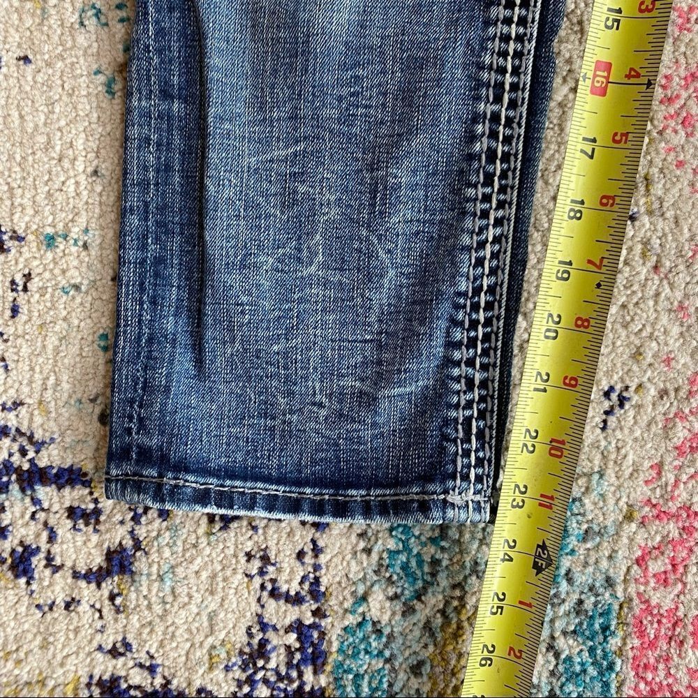 Rock Revival Lynkai Rhinestone Cropped Jeans - Picture 13 of 13